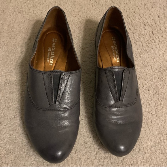 Gray Naturalizer “Lecture” Oxford Slip Ons - Picture 2 of 5